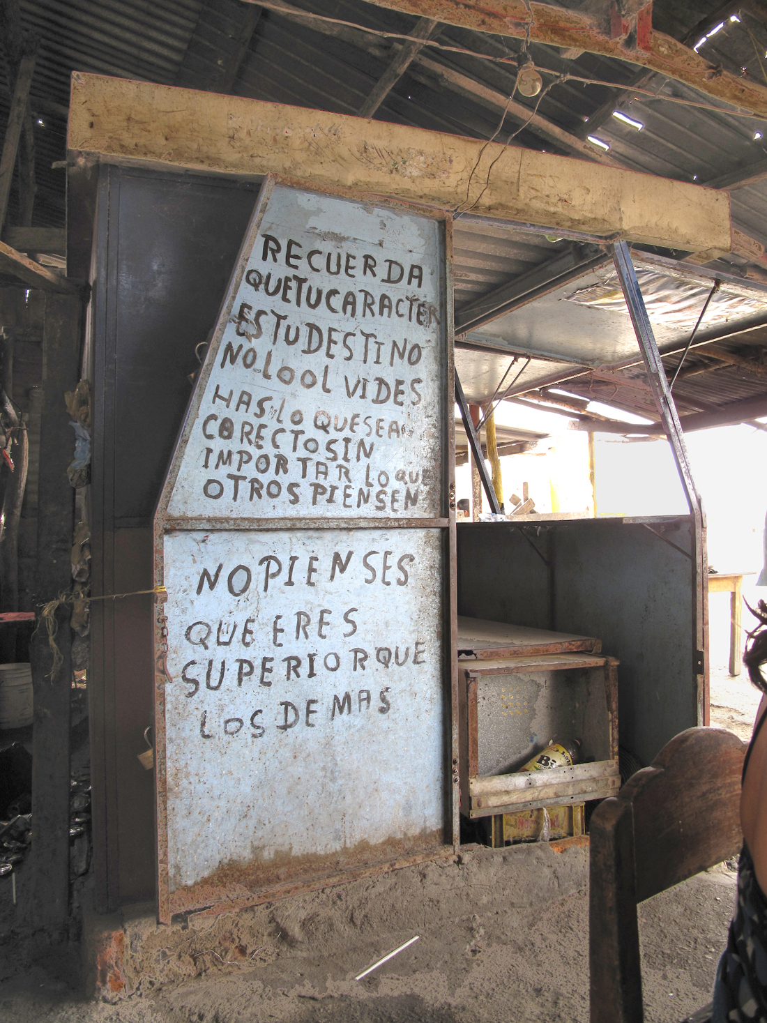 Advertencias Guajiras - Cuatro Vias - Foto Gino Lofredo